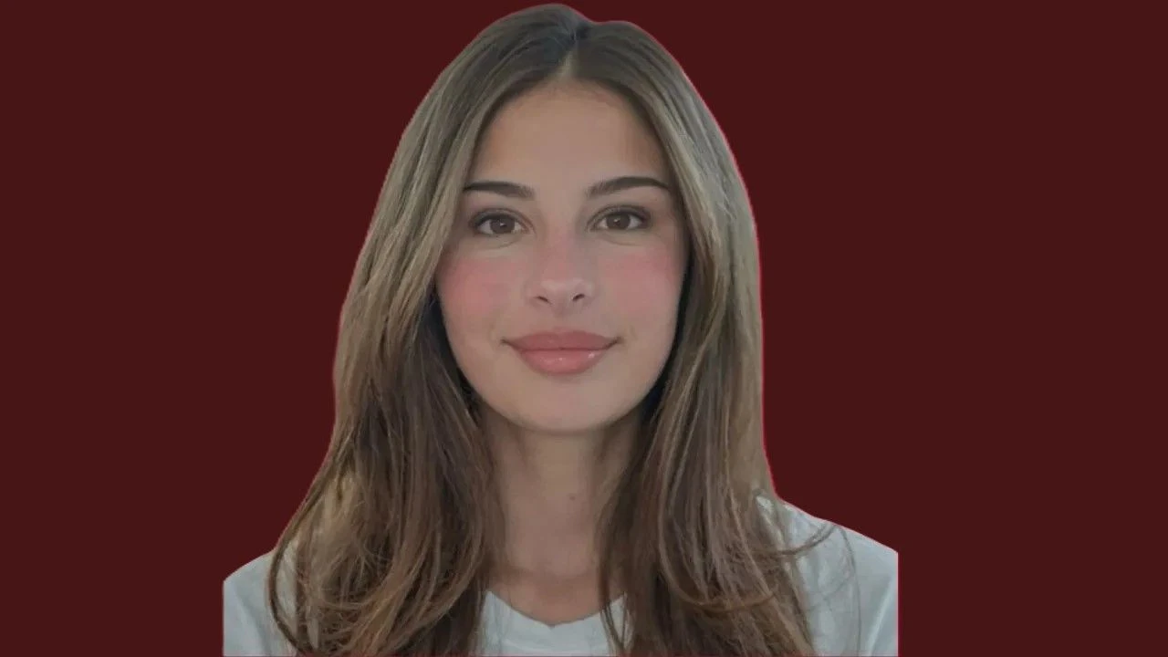 Defne Akçakayalıoğlu kimdir? Defne Akçakayalıoğlu kaç yaşında?