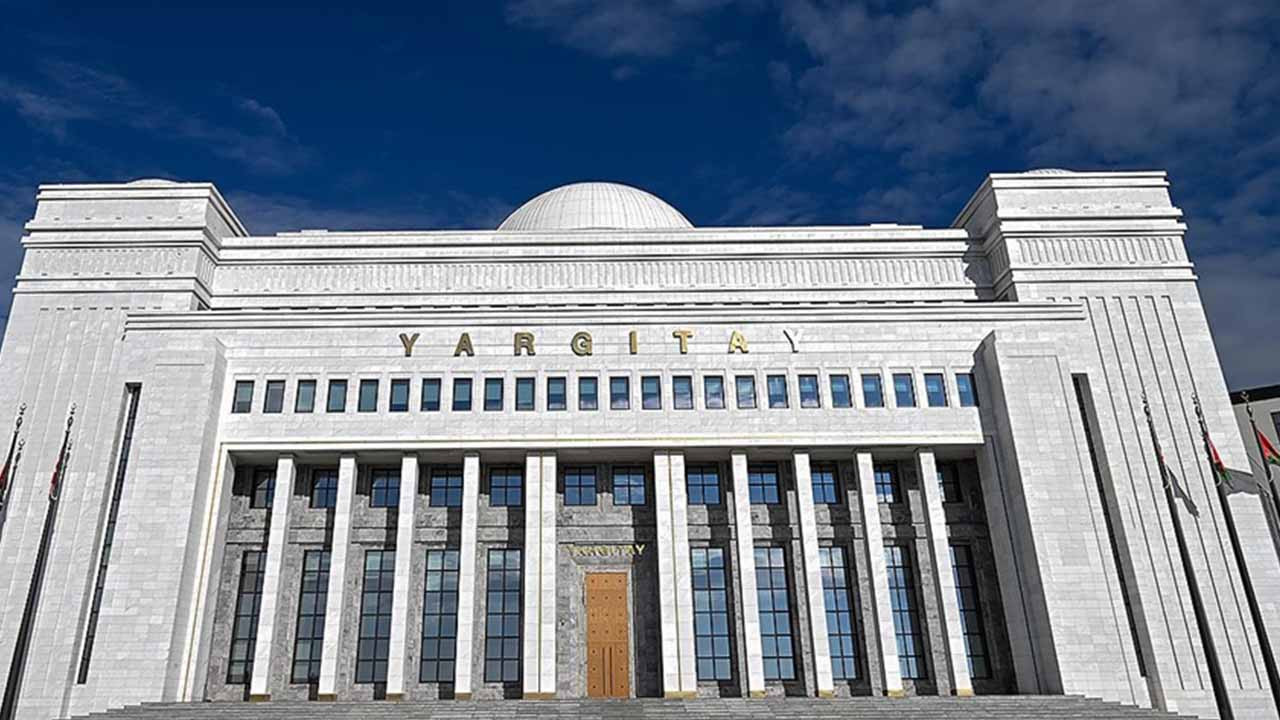 Adli yıl yarın açılıyor