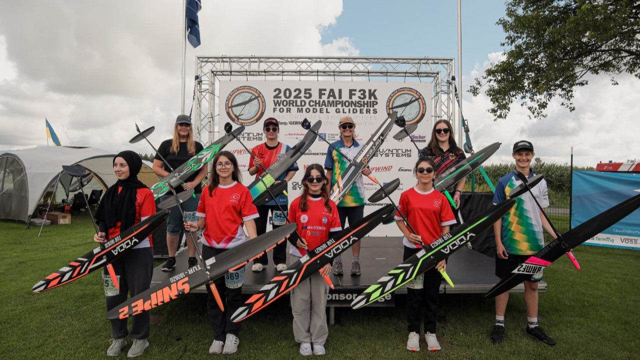 Türk Kızları ilk üçe girdi