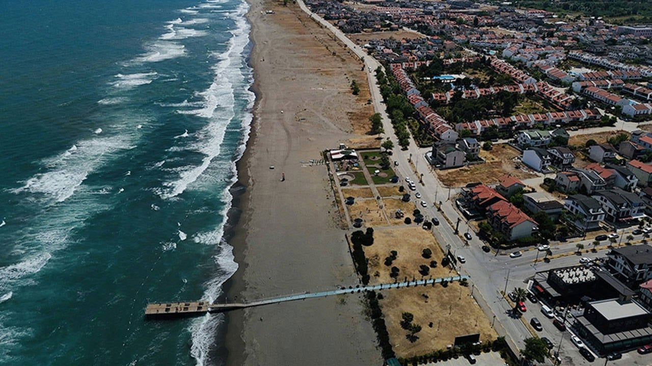 Düzce Akçakoca'da denize girmek yasaklandı!