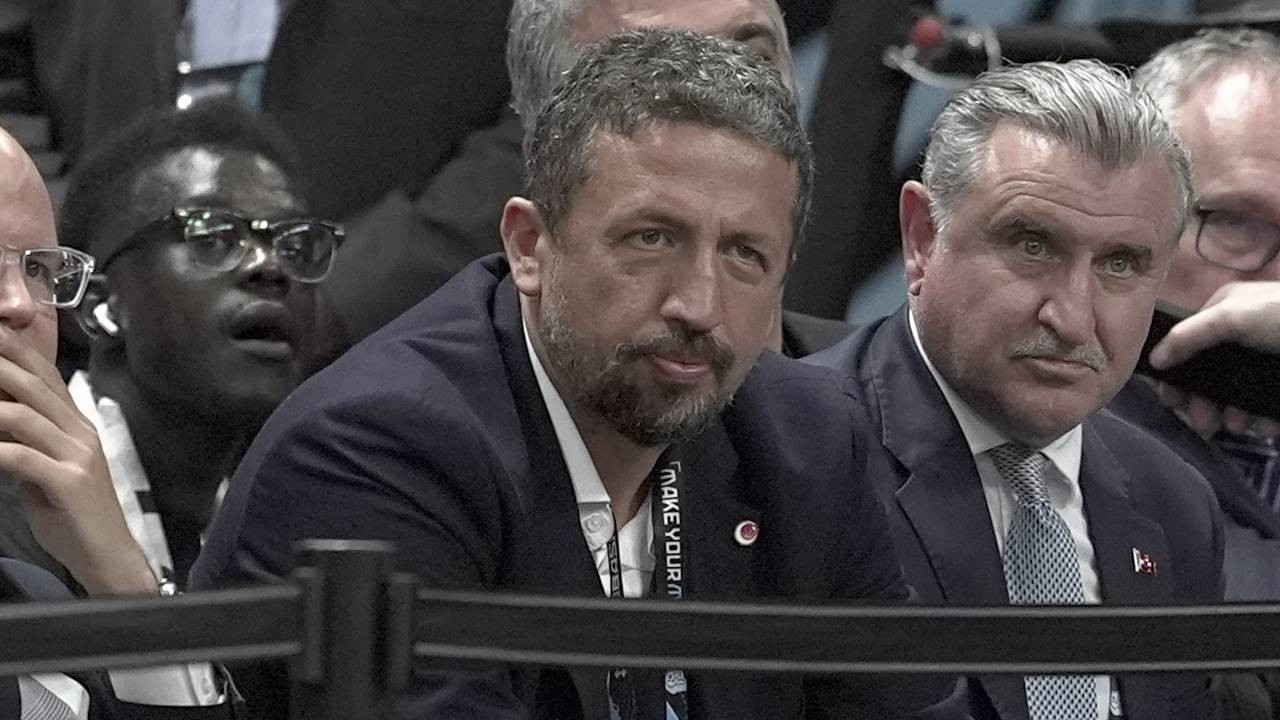 Türkiye Basketbol Federasyonu Başkanı Hidayet Türkoğlu: 'Altın madalyayı kıl payı kaçırdık'
