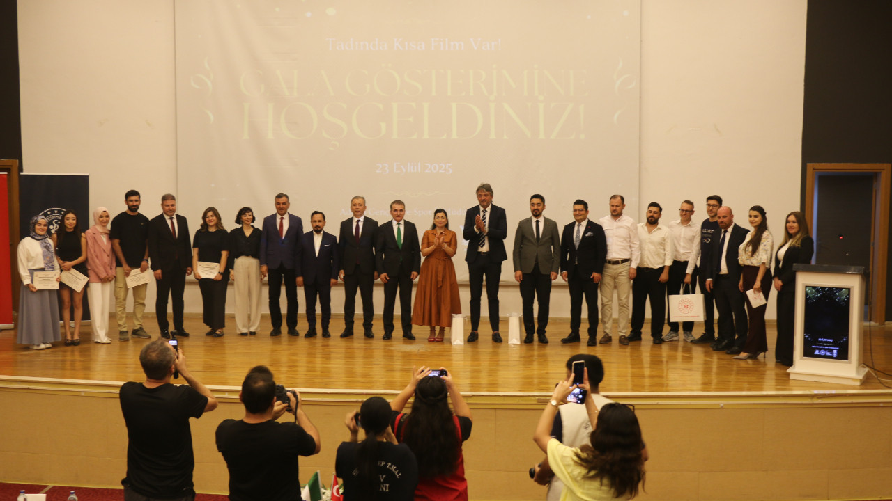 32. Altın Koza’da 'Anılarıyla Ustalarımıza Saygı' söyleşisi