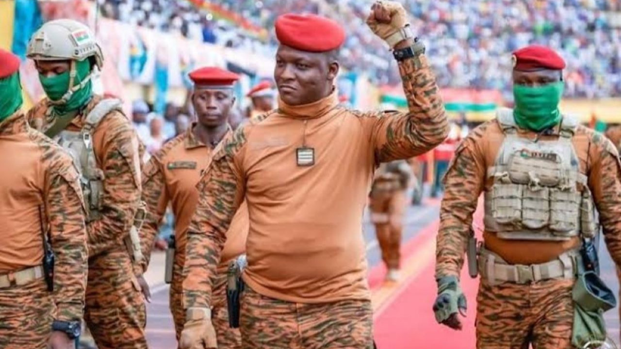 ABD ve Fransa'ya kapıyı gösteren Burkina Faso, Mali ve Nijer, mahkemeyi "seçici adalet" uygulamakla suçladı.