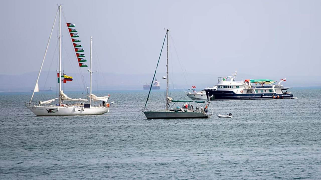 İtalyan ve İspanyol savaş gemileri kaçtı: Sumud filosu yapayalnız ve 'yüksek tehlike bölgesi'nde... İsrail'in Sumud filosuna müdahalesi nasıl olacak?