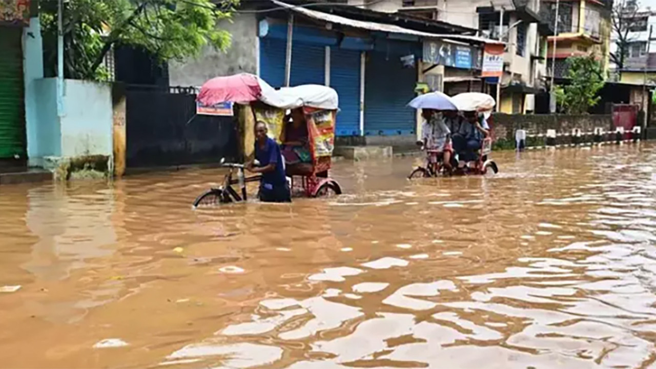 Hindistan'da sel: 18 ölü