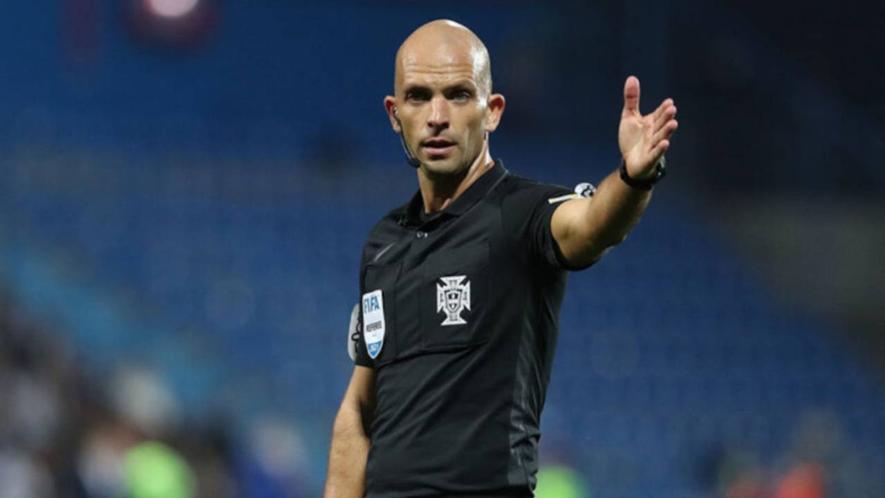 Bulgaristan-Türkiye maçının hakemi belli oldu