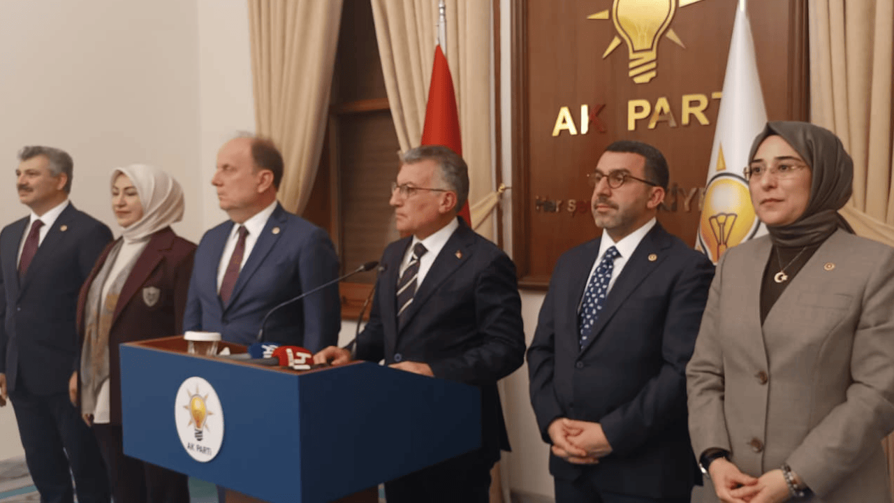 AK Parti'den 'Gazze Tezkeresi' açıklaması: Henüz daha erken