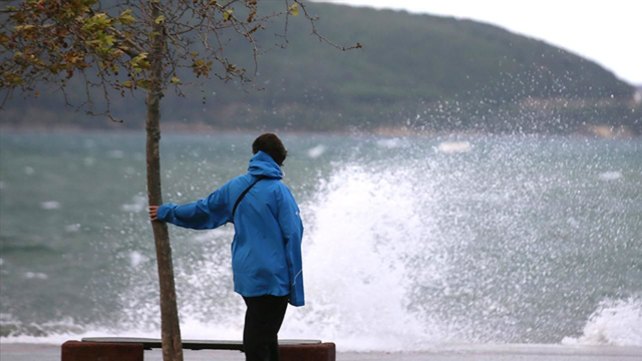 Karadeniz ve Batı Akdeniz için fırtına uyarısı!