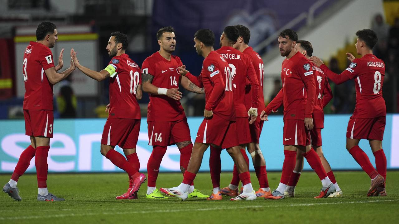 Türkiye'den 6 gollü galibiyet! Ay-yıldızlılar, Bulgaristan'ı mağlup etti