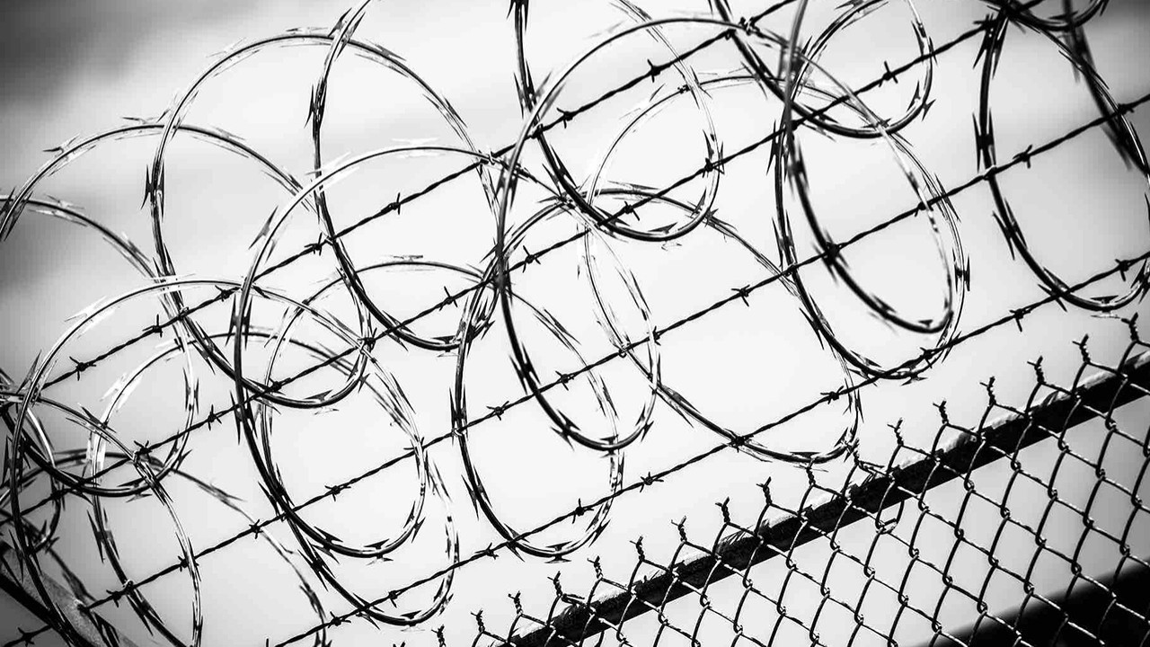 Cezaevlerindeki kişi sayısı arttı