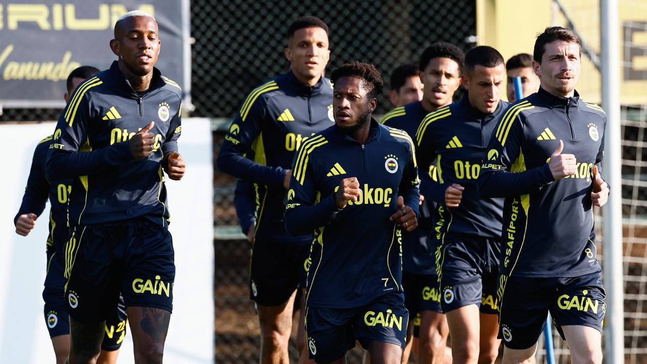 Fenerbahçe, hazırlıklarına devam etti