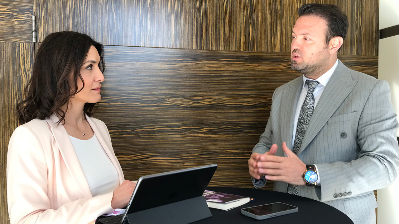 Şiddeti durdurmak mı seyretmek mi!