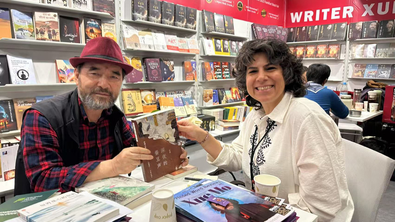 Yazarlarımız dünyanın en prestijli kitap fuarında! Frankfurt’ta Xue Mo Forumu İpek Yolu’nun iki ucundan kültür köprüsü