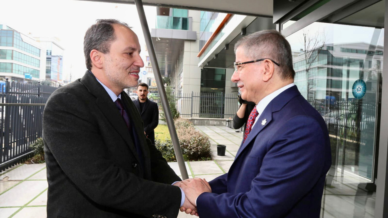 Yeniden Refah ve Gelecek Partisi birleşiyor mu? Fatih Erbakan ve Ahmet Davutoğlu birleşiyor mu?
