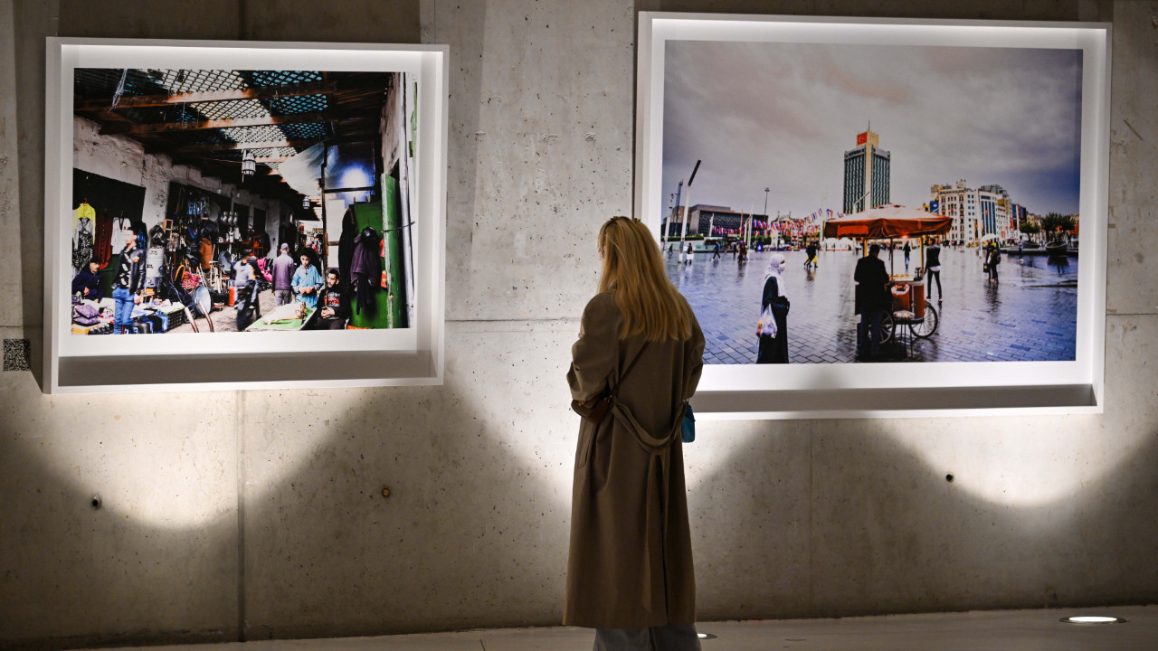 Zeki Demirkubuz’un 'Yalnızlar' sergisi Ankara'da