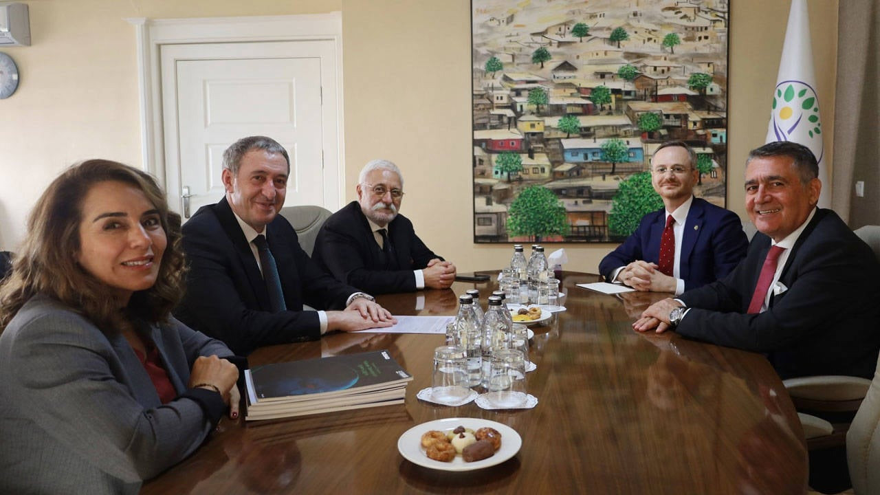 TÜSİAD heyeti, DEM Parti'yi ziyaret etti