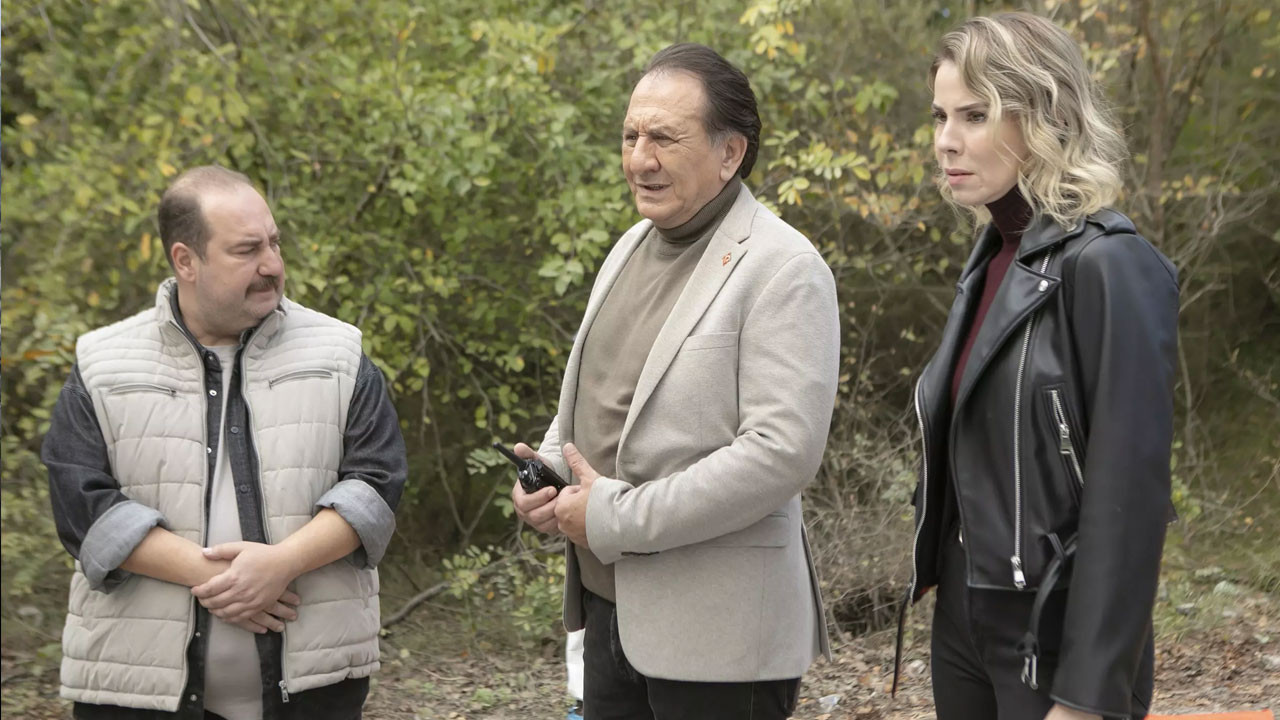 Arka Sokaklar 726. bölüm tek parça izle!