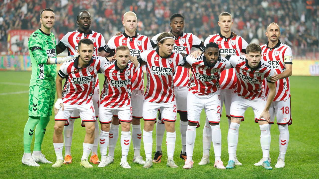 Samsunspor, 3 puanı tek golle aldı! Kırmızı-beyazlılar, Eyüpspor'u mağlup etti