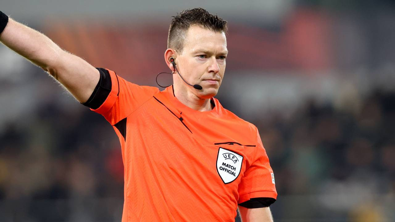 Fenerbahçe'den hakem Lindhout ile ilgili UEFA'ya başvuru