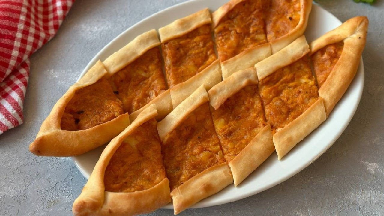 MasterChef'teki patatesli pide tarifi! 5 çayına 30 dakikada hazır