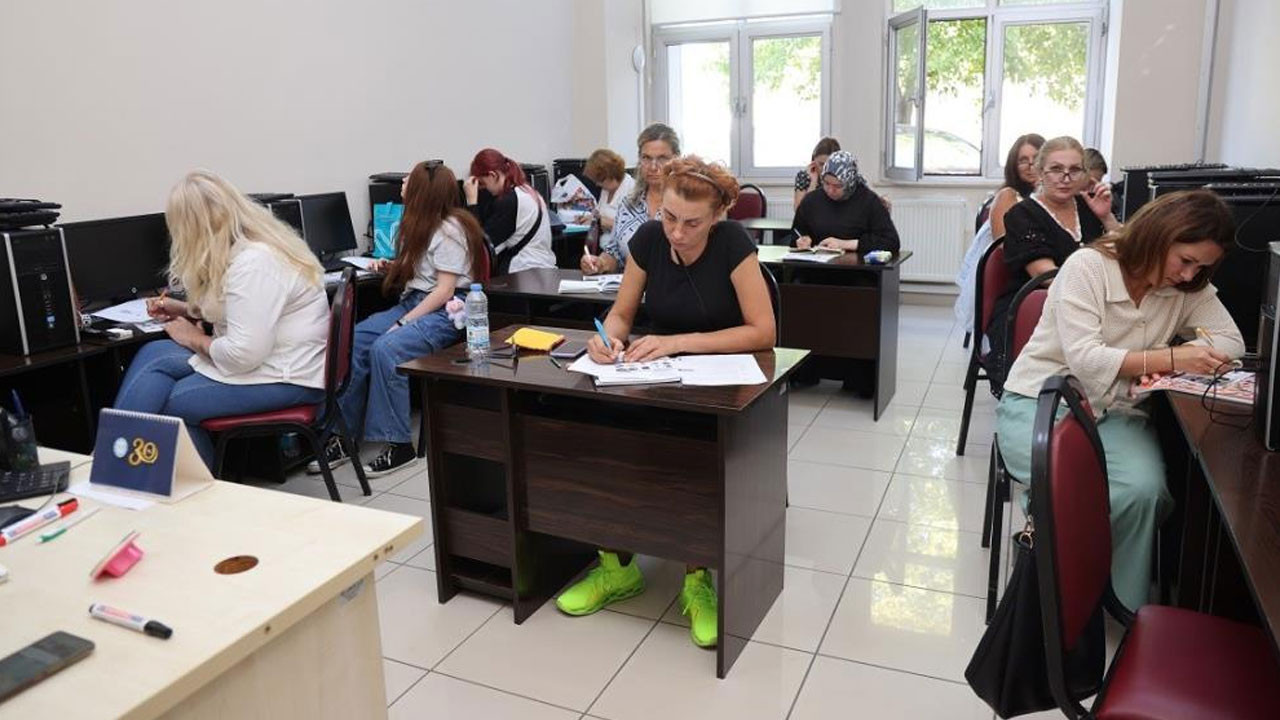 KO-MEK'ten 7 farklı dilde kariyer desteği