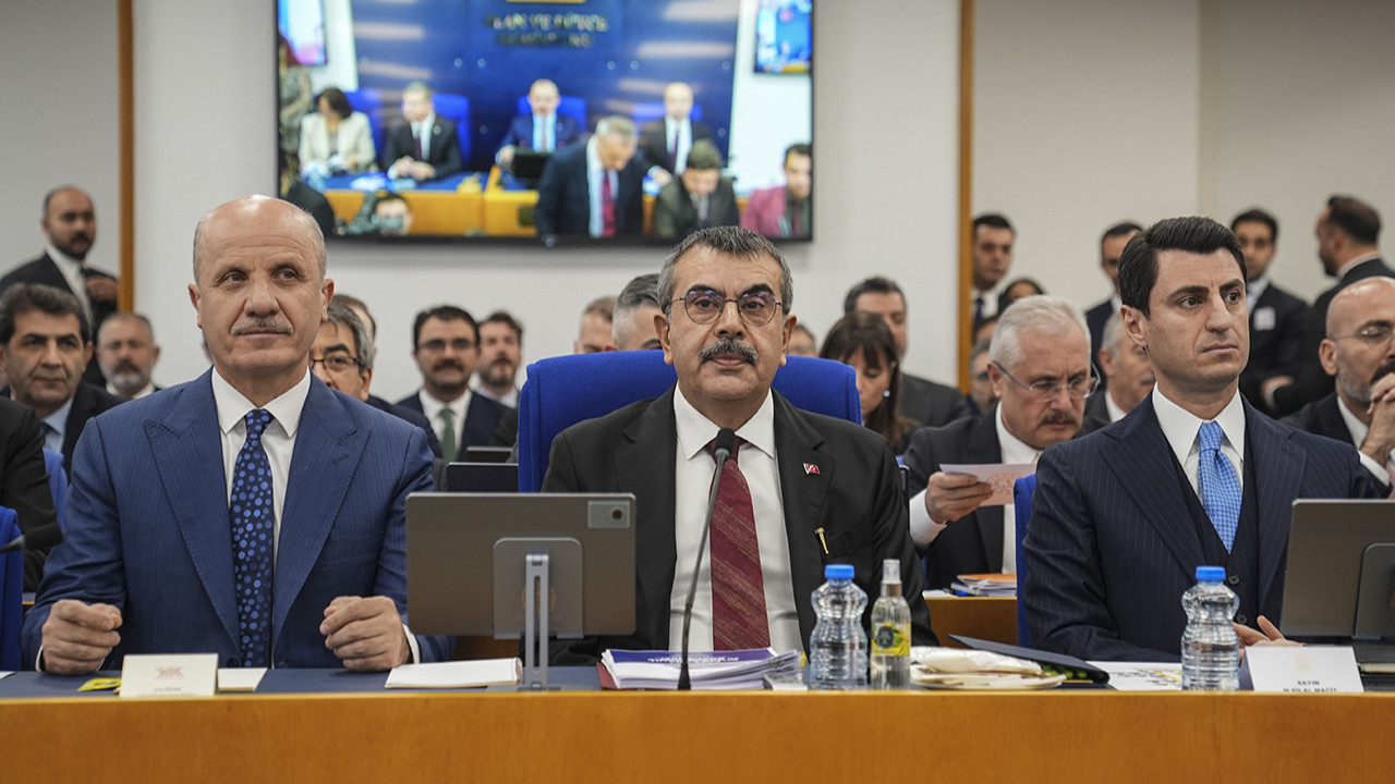 Bakan Yusuf Tekin: 821 bin öğretmen atadık