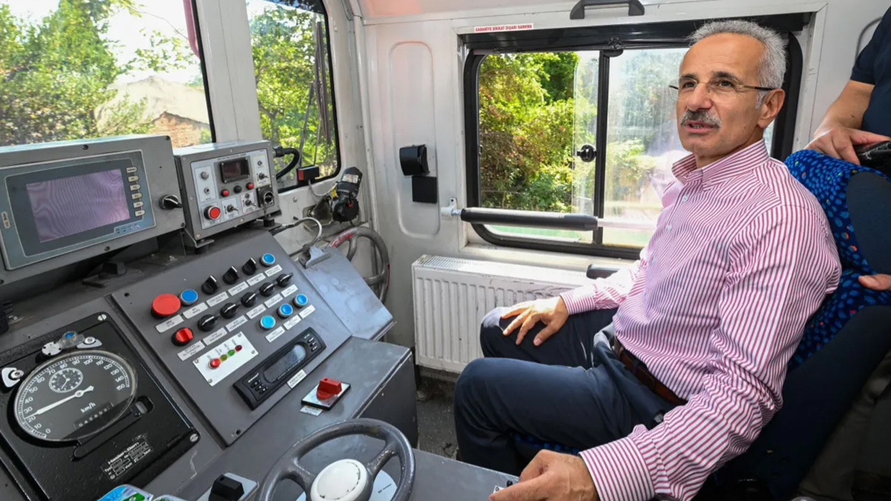 Ulaştırma Bakanı ayrılıkçıların treninde