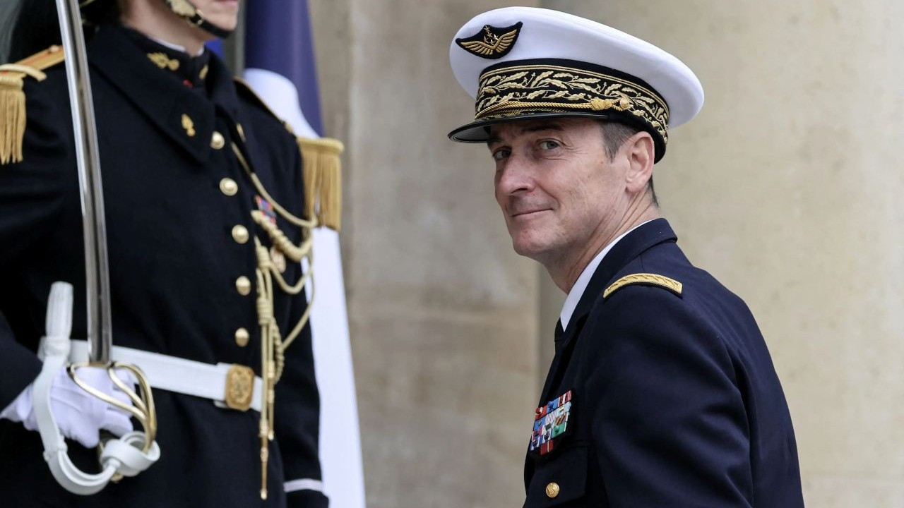 Fransa Genelkurmay Başkanı yine 'savaş' dedi: 'Çocuklarınızı feda etmeye hazır olun'