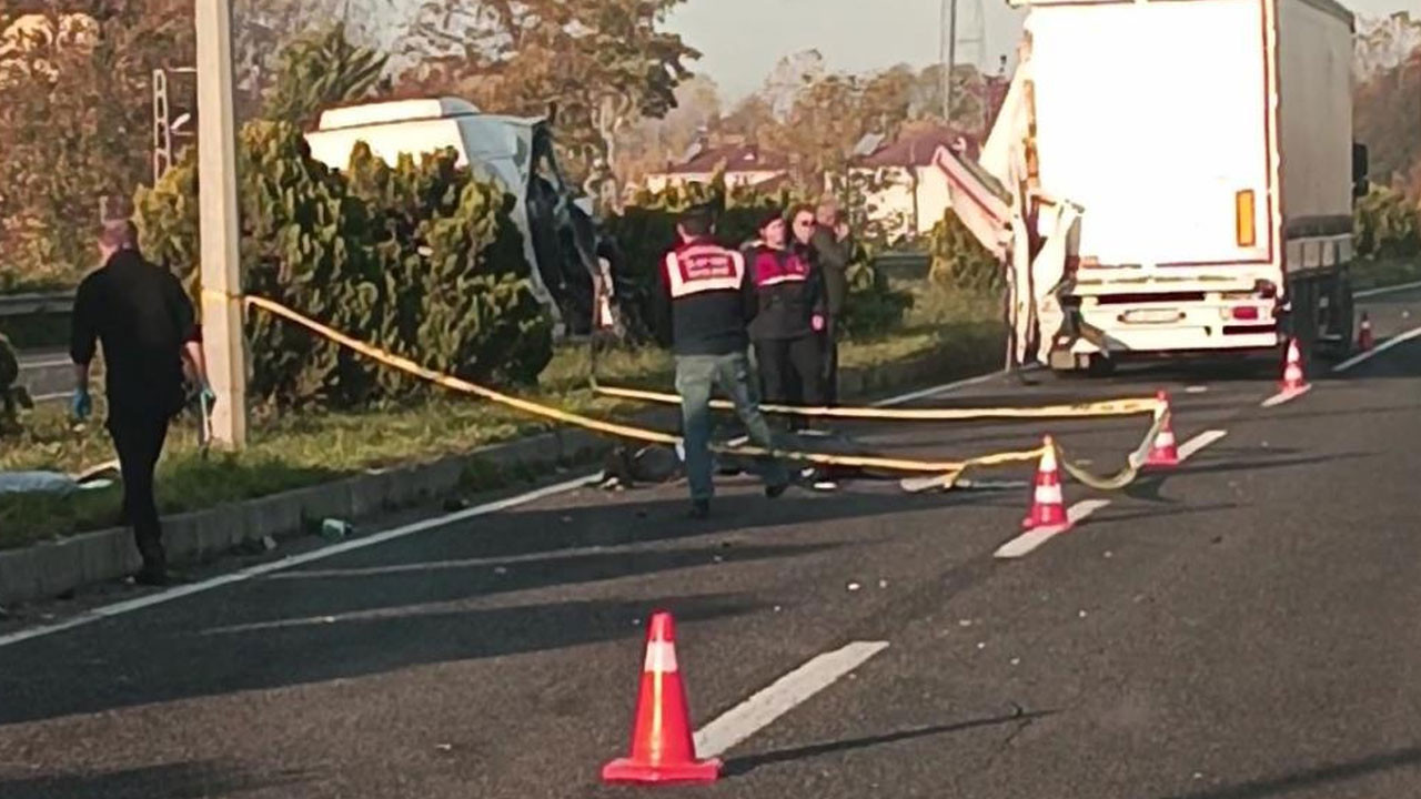 Samsun'da feci kaza!1 ölü, 2 yaralı