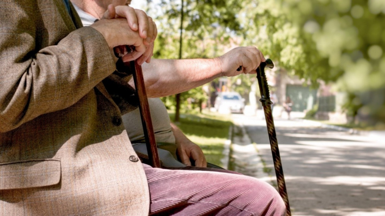 O alanda emeklilik yaşı 75’e yükseliyor! Masadaki model ortaya çıktı