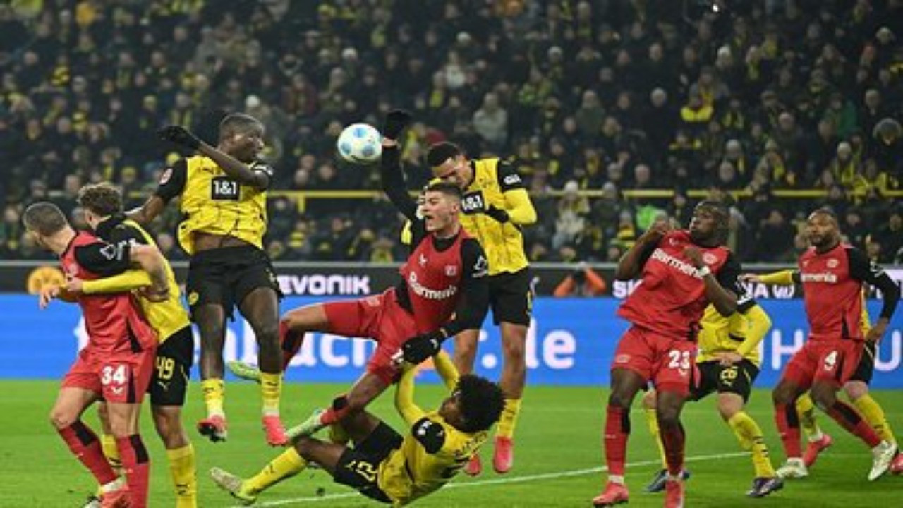 Bayer Leverkusen - Dortmund maçı ne zaman, saat kaçta ve hangi kanalda canlı yayınlanacak?