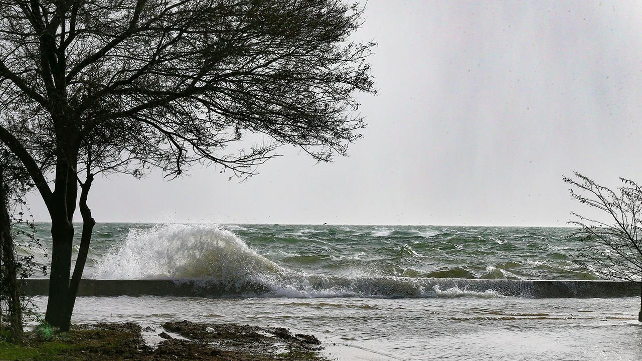 Meteoroloji bu 4 ili sarı kodla uyardı Kuvvetli sağanak geliyor