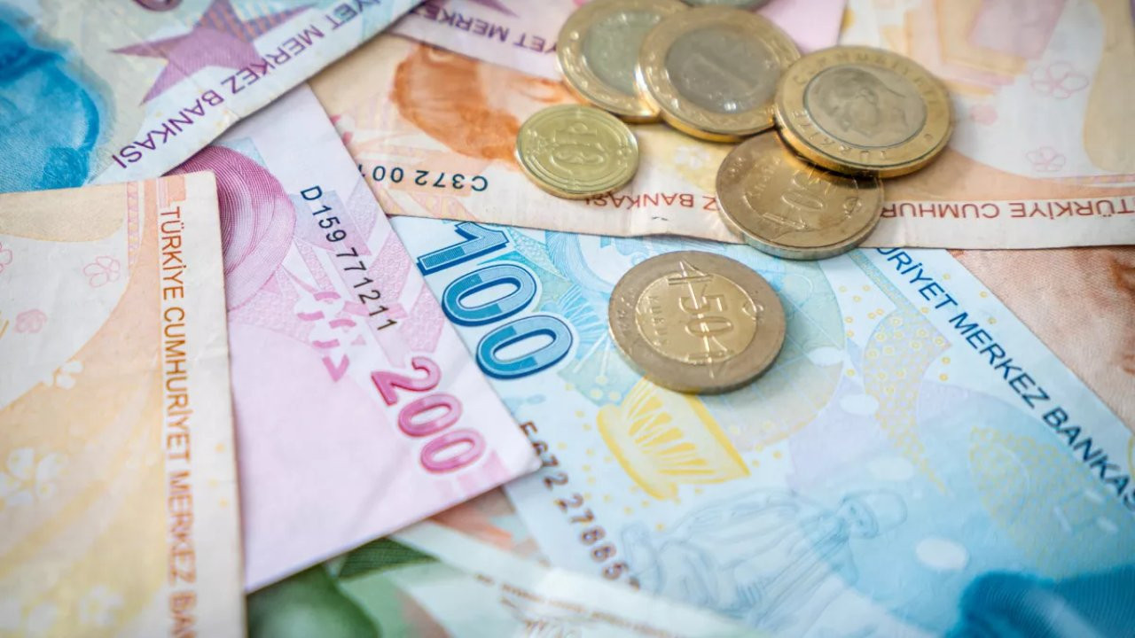 Meclis'e sunuldu! Yüz binlerce vatandaşın borcu silinecek