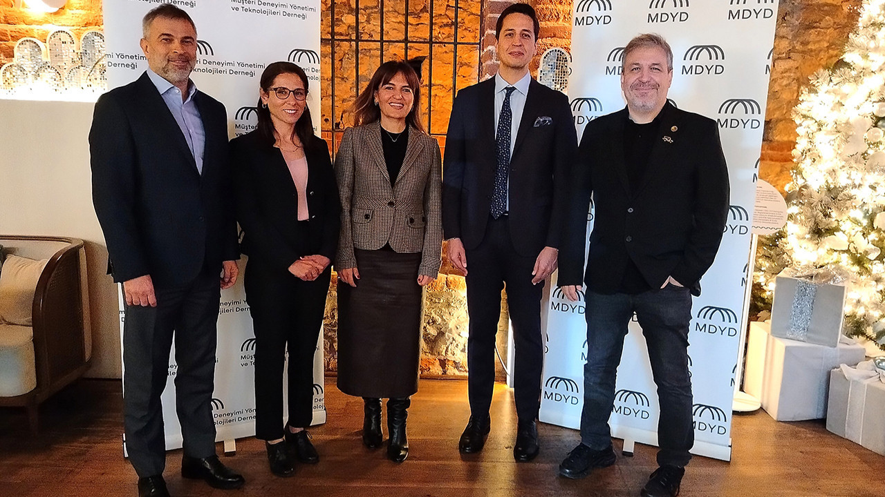 Yeni rekabet avantajı: Teknoloji tabanlı müşteri deneyimi