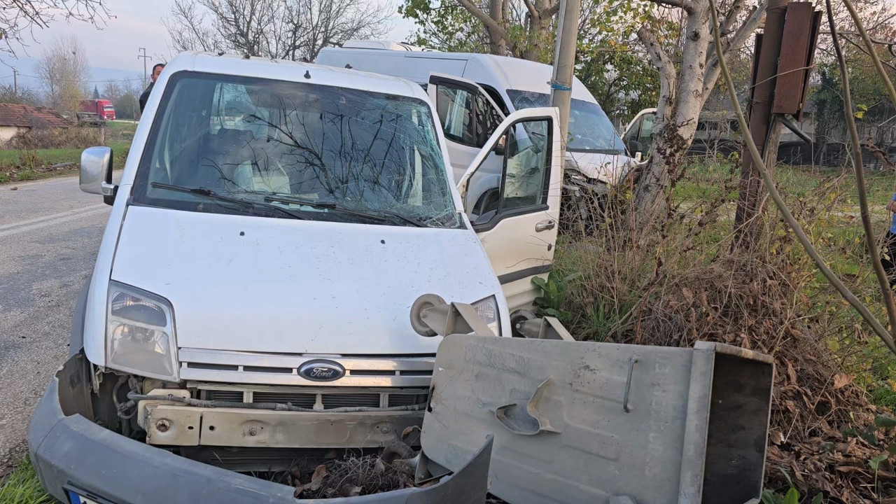 Bursa'da kaza oldu! 11 kişi yaralandı