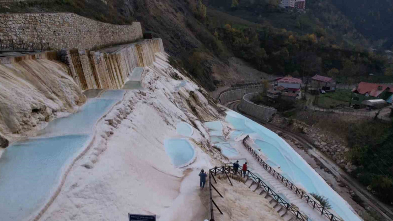 Giresun’un Dereli ilçesinde bulunuyor! Yılı rekor ziyaretçiyle kapatıyor