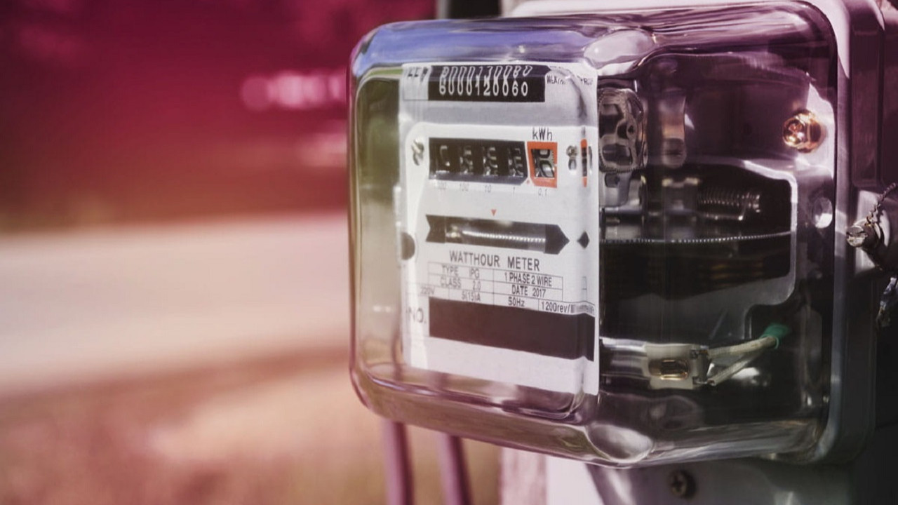 Elektrikte yeni dönem: Milyonlarca abonenin sayacı değişecek!