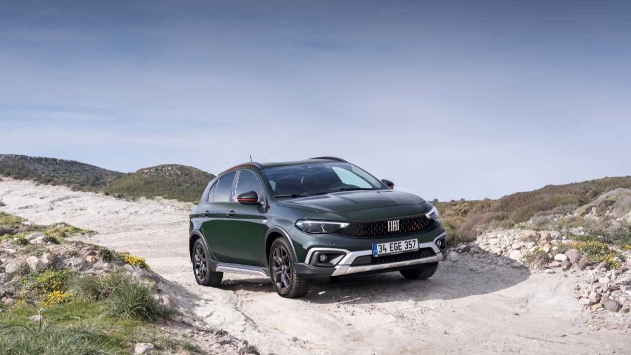 Türkiye'nin en ucuz otomobili ne kadar oldu? Fiat indirimli fiyatları açıklandı