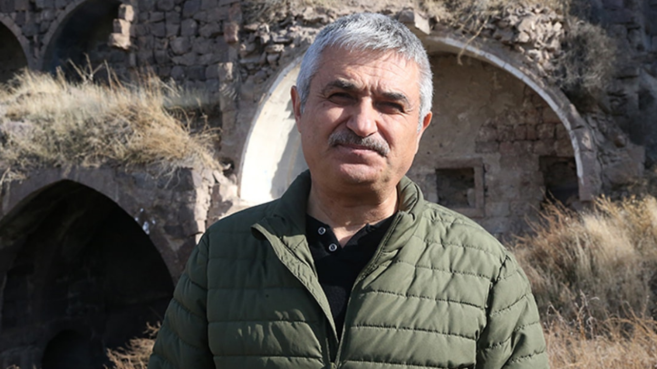 Kayseri'de dağda geziyordu! Binlerce yıllık hazineye denk geldi