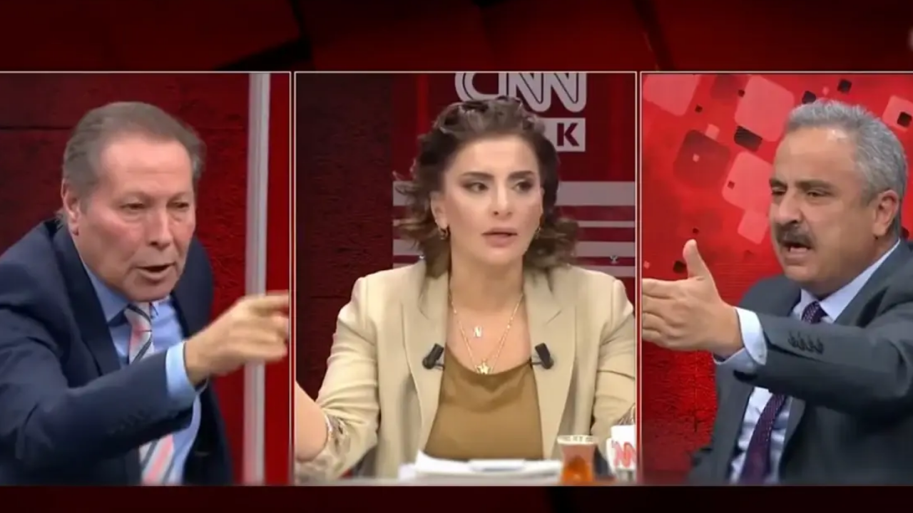 CNN Türk canlı yayınında birbirlerine girdiler: 'Terbiyesizlik yapma'