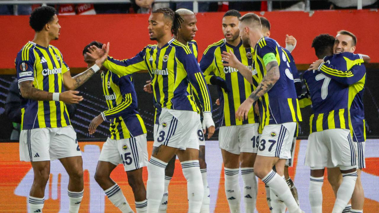 Fenerbahçe'nin 4-0'lık zaferinden kareler