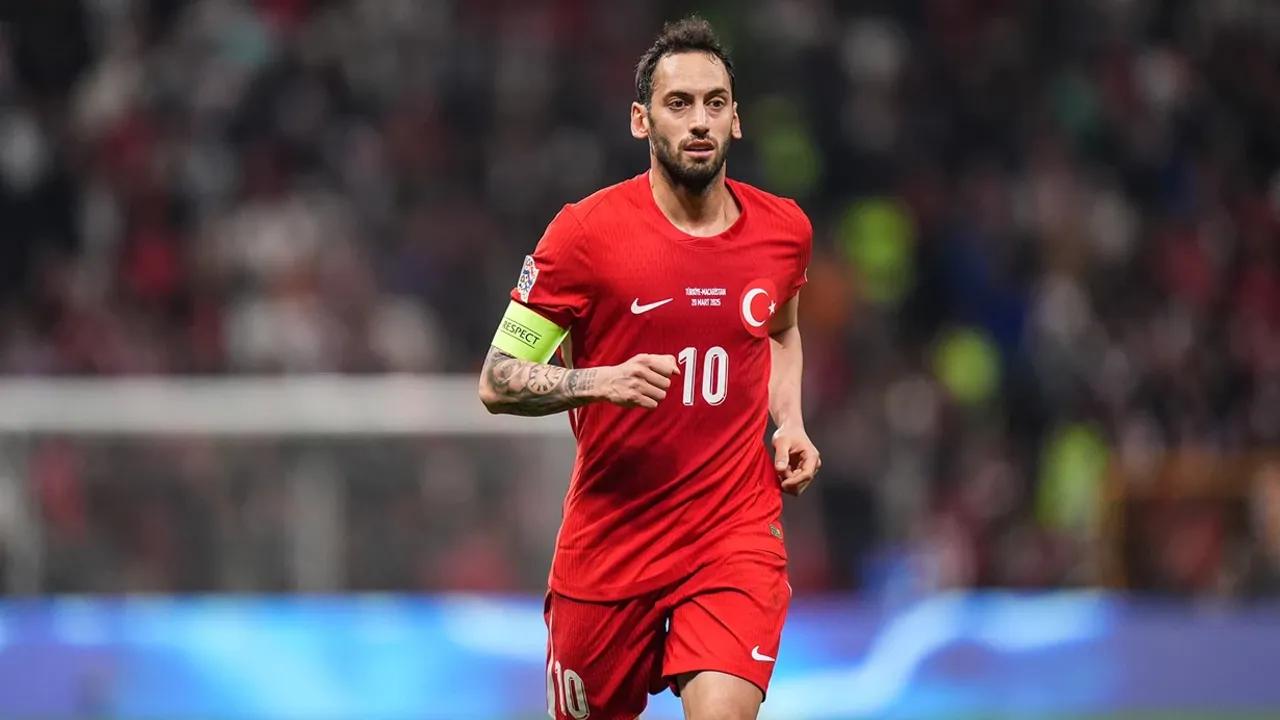 Hakan Çalhanoğlu, Galatasaray'a mı geliyor? Şartlar belli oldu