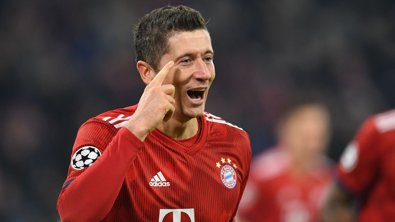 Lewandowski, Süper Lig yolunda! Rıdvan Dilmen transfer bombasını patlattı