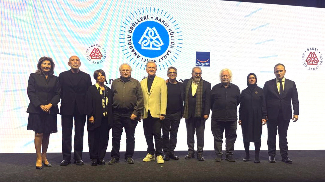 Bursa'da '6. Anadolu Ödülleri' sahiplerini buldu