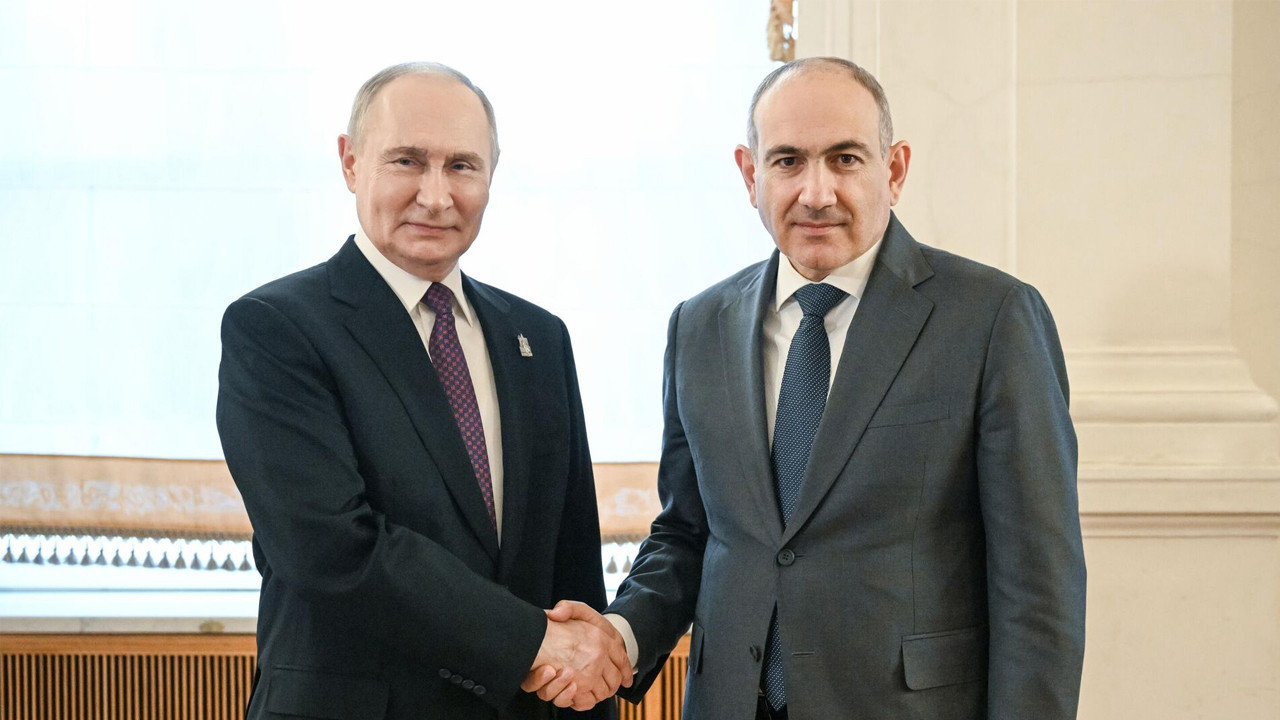 Putin ve Paşinyan bir arada! Gündemde Kafkasya var
