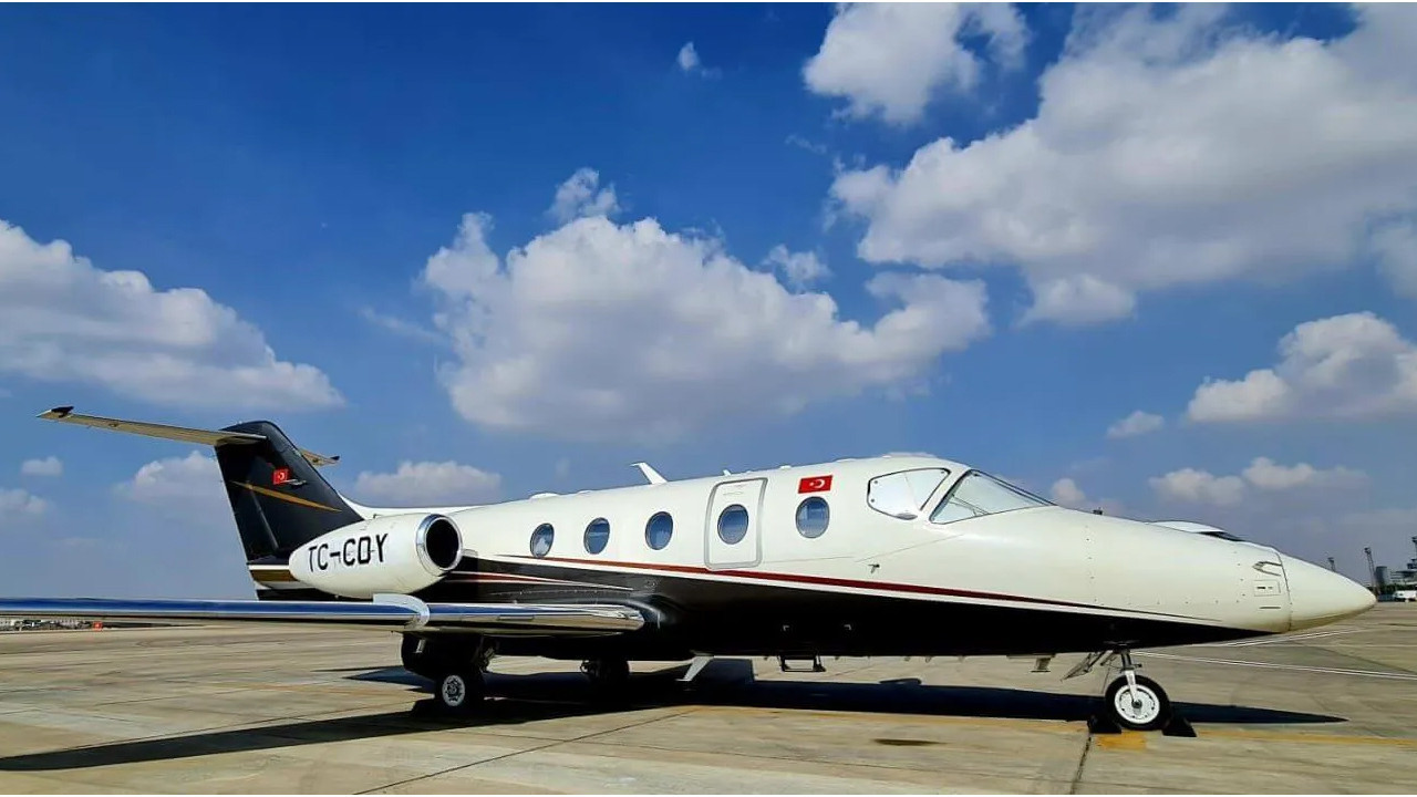 Özet jetle bağlantı koptu! Ankara'dan havalanmıştı