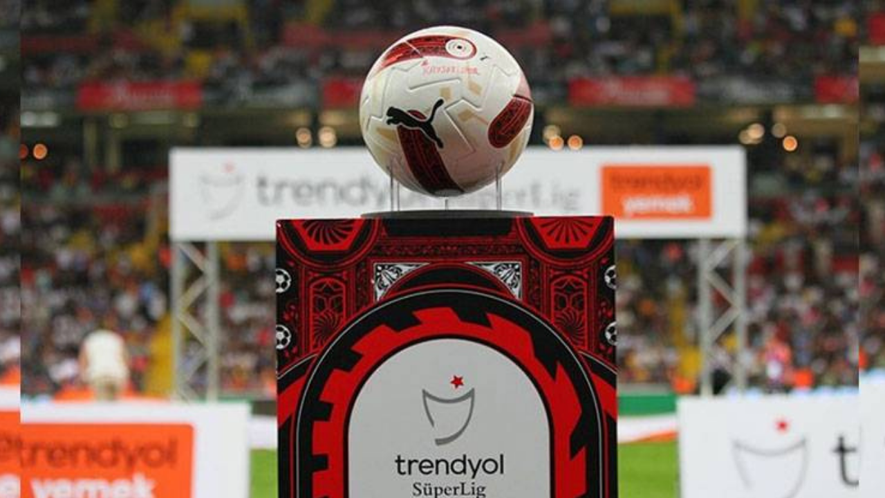 Süper Lig'in ilk yarısında kaleler 11 kez şaştı