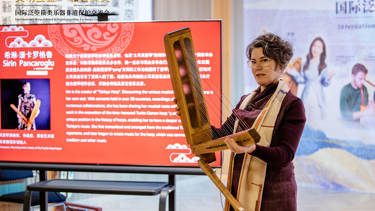 Türk Arpı Anadolu ezgilerini dünyaya açtı