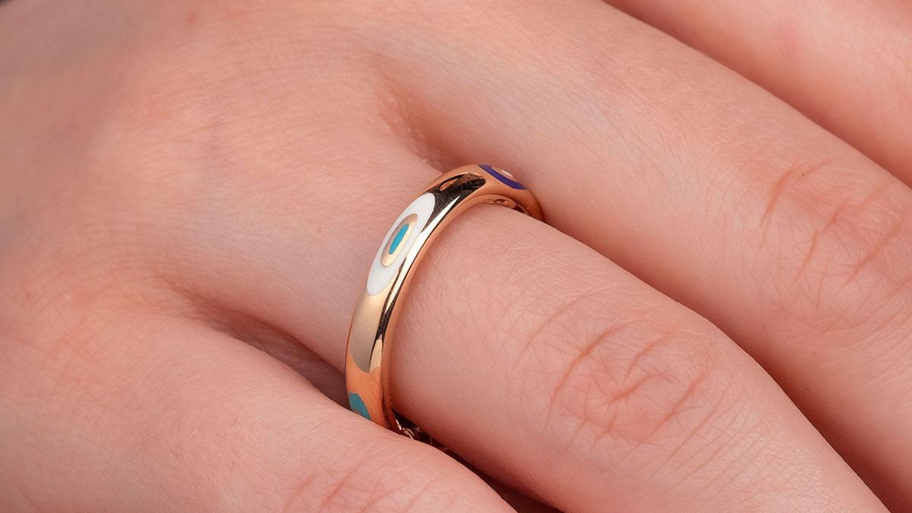 Sınırda Türk çiftin nişan yüzüğüne el koydular