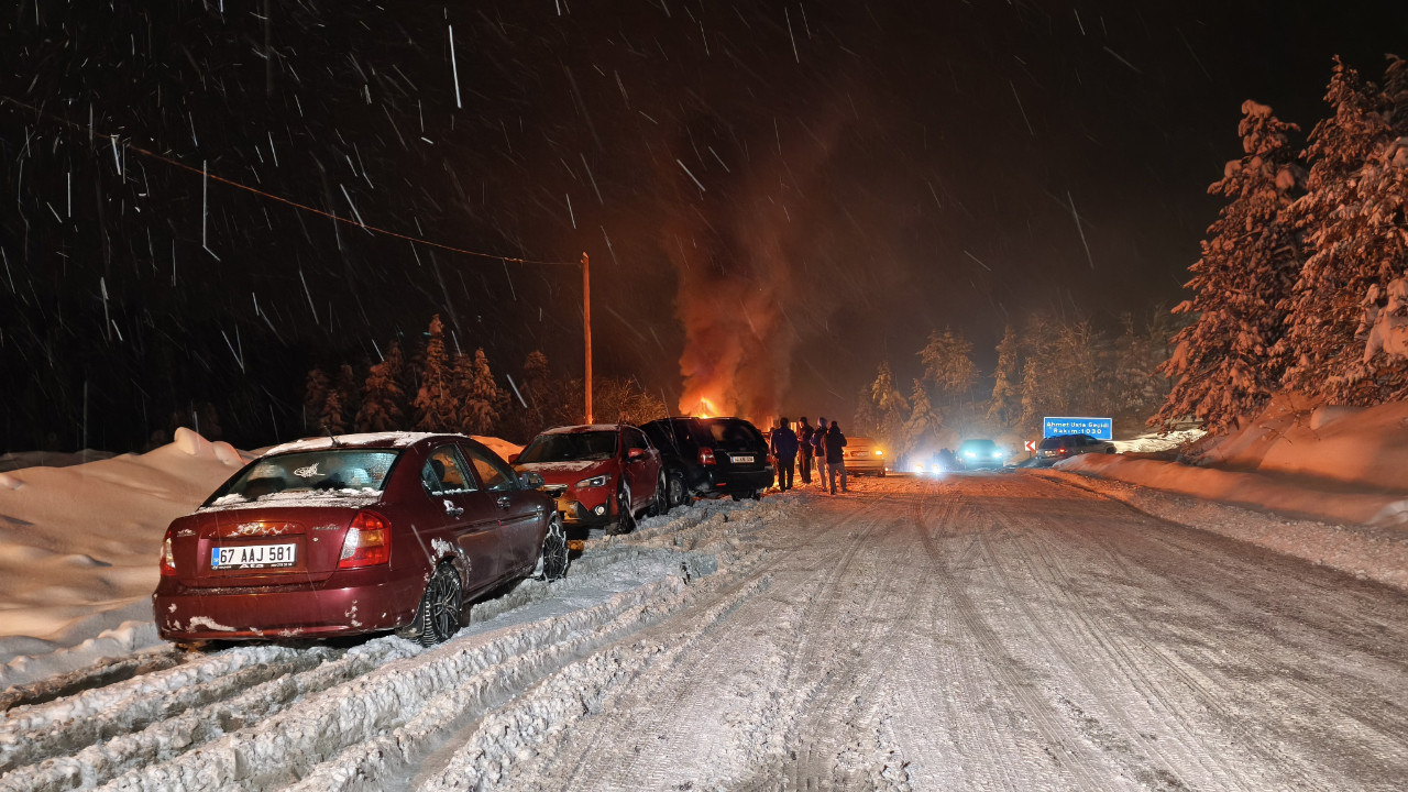 Karabük'te kar yağışı sürüyor